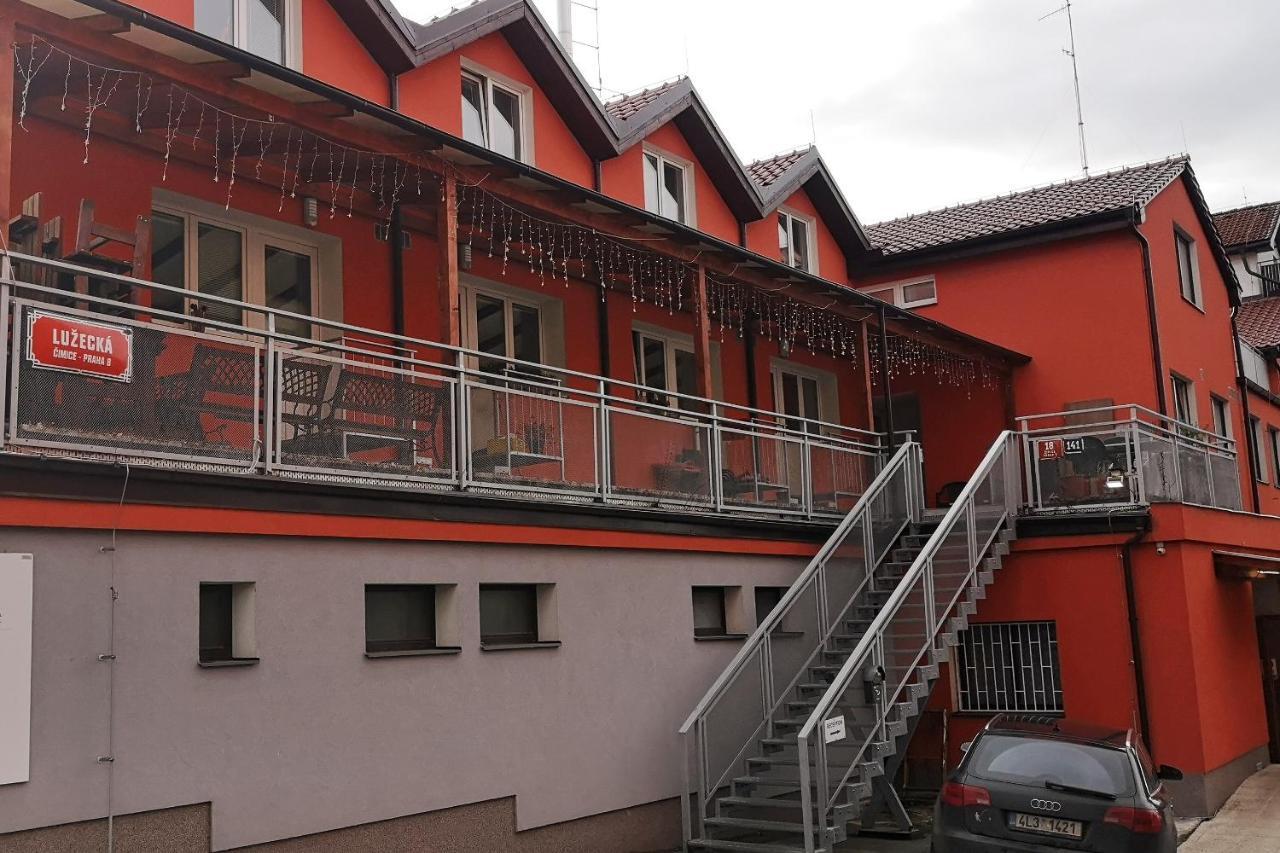 Bambus Zahrada Aparthotel Praha Eksteriør bilde